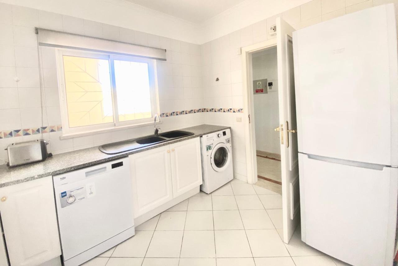 Vilamoura Central 2 Bedroom Flat Extérieur photo