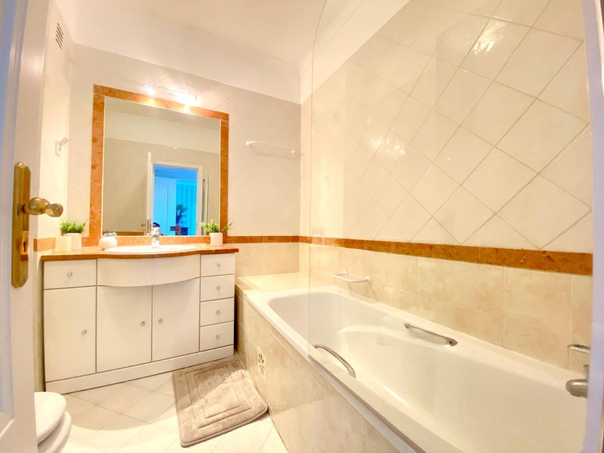 Vilamoura Central 2 Bedroom Flat Extérieur photo